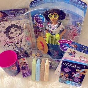 Disney Enchanto Bundle
